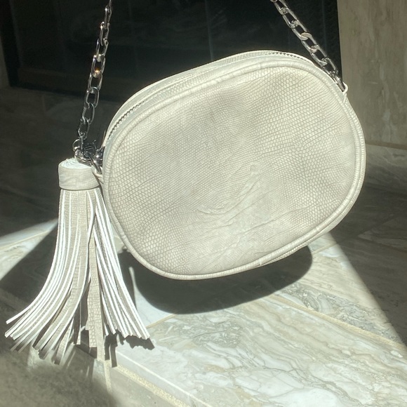 Deux Lux Handbags - Deux Lux leather bag with tassel